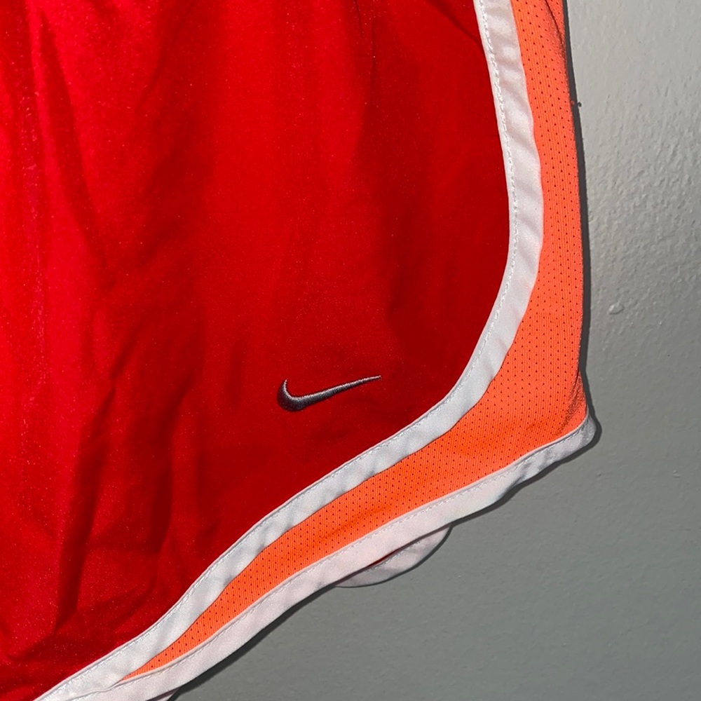 🌵Adorable orange Nike Dri-fit shorts! - Picture 2 of 7